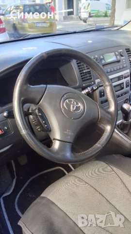 Тойота Корола Версо, снимка 5 - Автомобили и джипове - 37973851