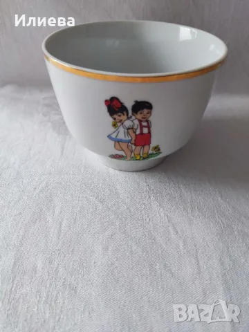 Детски порцеланов комплект за хранене , снимка 7 - Други ценни предмети - 48676356