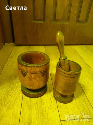 традиционно дървено хаванче с чукало. 