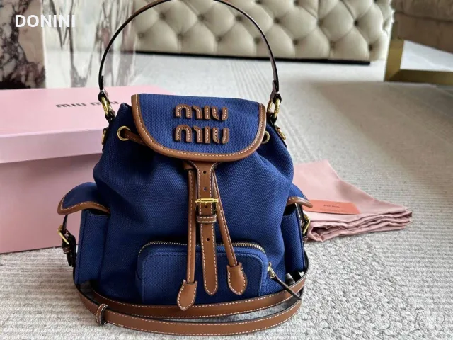 Miu Miu дамска раница от естествена кожа