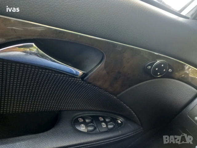 Mercedes-Benz E 220 CDI Avantgarde, снимка 12 - Автомобили и джипове - 50889745