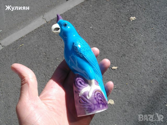 СТАР ПОРЦЕЛАН ПАПАГАЛ , снимка 2 - Антикварни и старинни предмети - 42638020