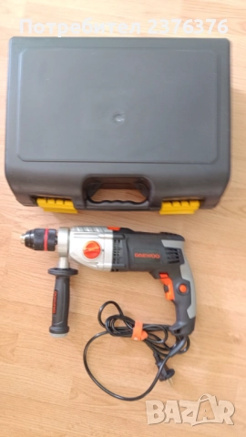 Ударна бормашина Daewoo DAID 1050 с 2 скорости, 1050 W, снимка 4 - Бормашини - 51844885