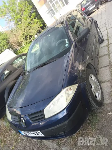 Рено Меган 1,4i , снимка 2 - Автомобили и джипове - 50113228
