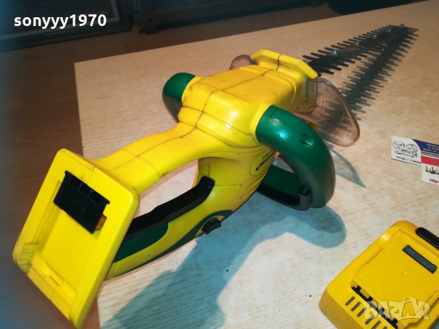 LI-ION ХРАСТИРЕЗ 0211201646, снимка 4 - Градинска техника - 30647892