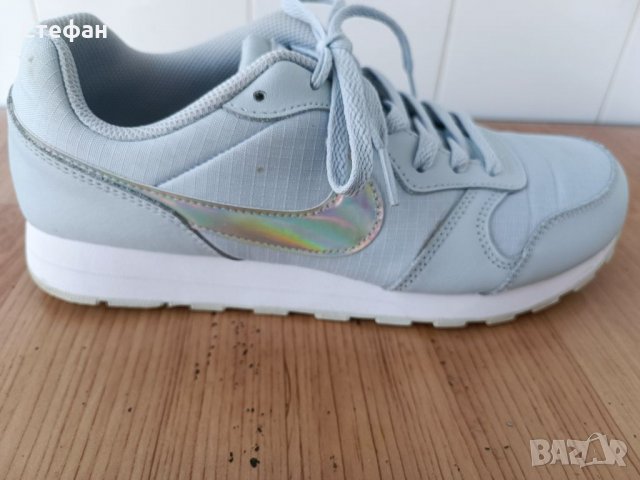 Nike MD Runner 2 Fp, снимка 4 - Маратонки - 36993548