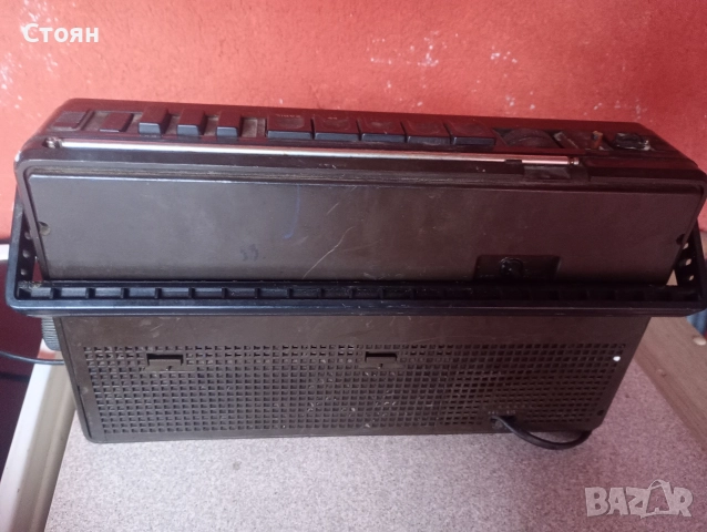 радиокасетофон унитра, снимка 5 - Радиокасетофони, транзистори - 52688910
