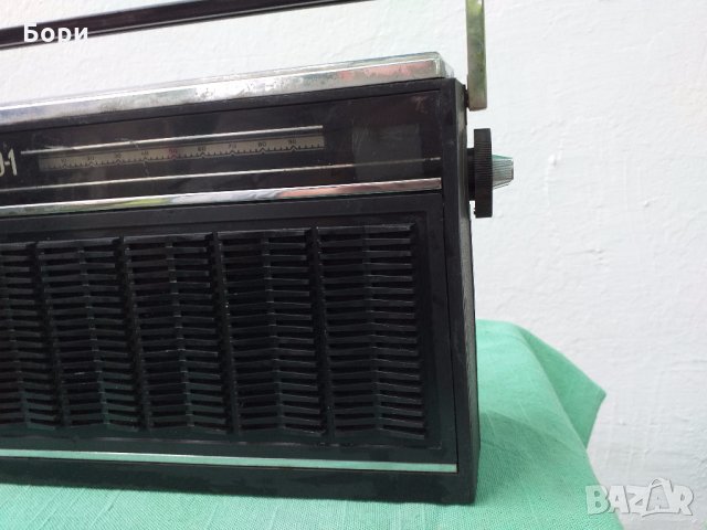 VEF Spidola 230-1, снимка 3 - Радиокасетофони, транзистори - 29123991