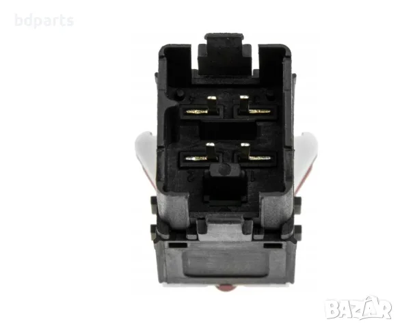 Бутон за аварийни светлини, VW , Golf 5, 4 ПИН, снимка 5 - Части - 56141899