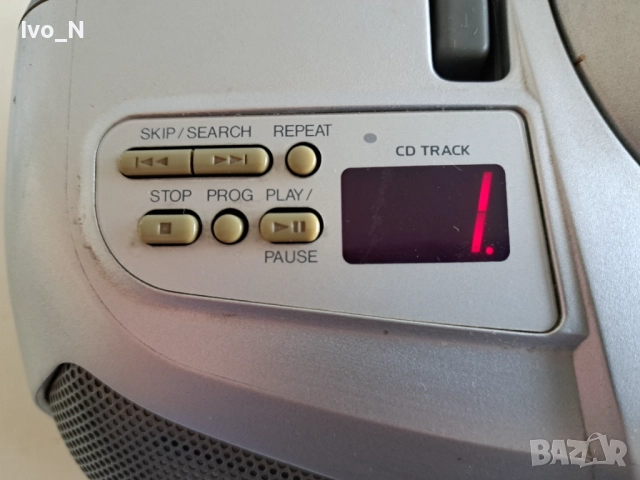 CD радиокасетофон Aiwa CSD-A120., снимка 2 - Радиокасетофони, транзистори - 52318555