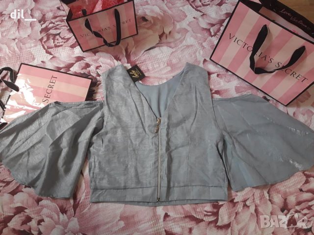 Налични! Различни тениски и потници оригинални, снимка 8 - Блузи с дълъг ръкав и пуловери - 6272315
