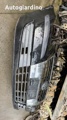 Предна броня за Vw Touran 2007