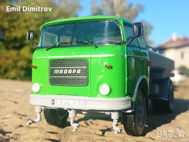 Умален модел на Шкода Мадара в мащаб 1:43