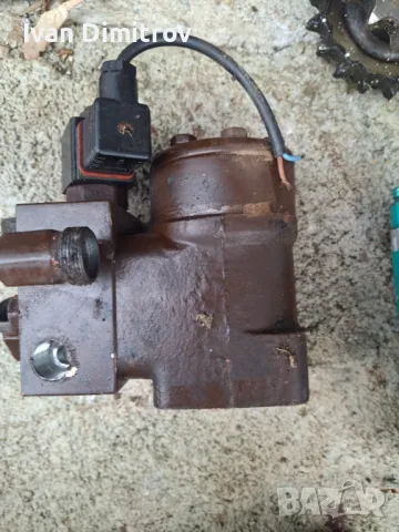 Хидромотори,помпи,редуктори,хидравлични кранове,Орбитроли,запчатки,вериги., снимка 12 - Други машини и части - 50058047