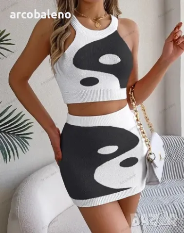 Дамски трикотажен комплект с оголен корем и пола в контрастен цвят, 3цвята , снимка 2 - Комплекти - 48445847