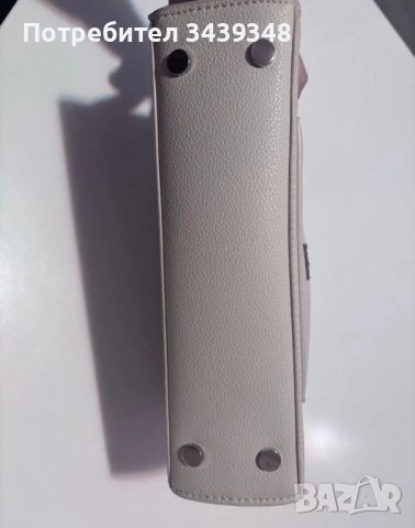 Дамска малка  чанта бяла, снимка 3 - Чанти - 54295294