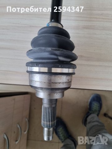 KIA CARENS (2) 2.0CC A/T 2002-2006г ПОЛУОСКА ПРЕДНА ДЯСНА MOBIS , снимка 2 - Части - 35510771