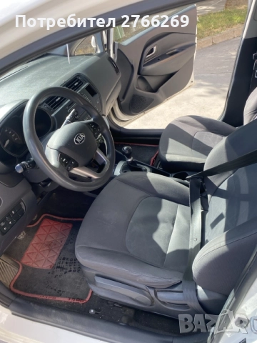 Kia Rio 2013 година, снимка 9 - Автомобили и джипове - 56416147