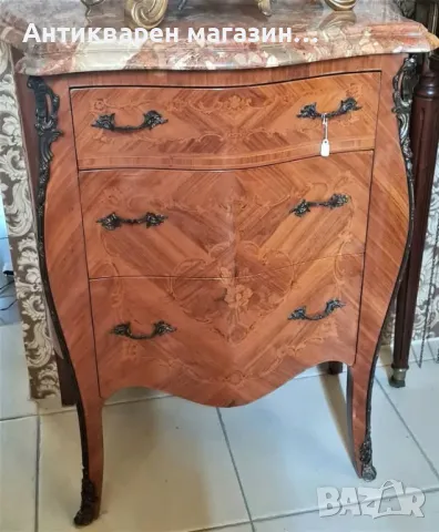 Комод,Франция 