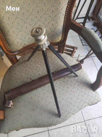 Тринога с кожен калъф на Kodak, снимка 2 - Колекции - 38345210