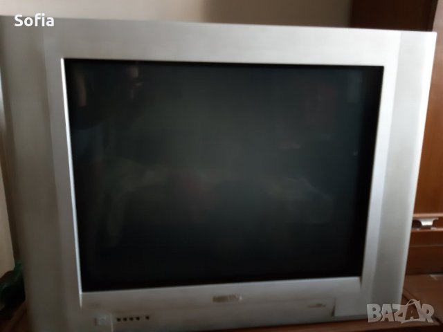 Телевизор Philips 29PT9008 голям