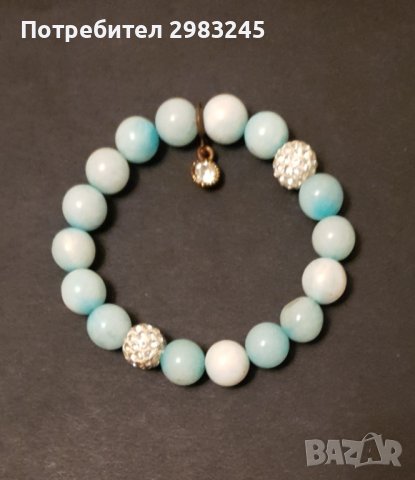 Гривна с топчета и кристал, снимка 3 - Гривни - 38111062