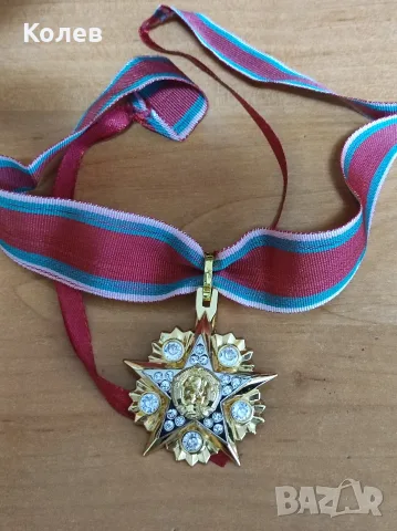 Маршалска звезда соц. период с масивна позлата и камъни swarovski (КОПИЕ), снимка 5 - Антикварни и старинни предмети - 56152988