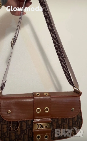 Дамски чанти чисто нов, снимка 5 - Чанти - 53299357