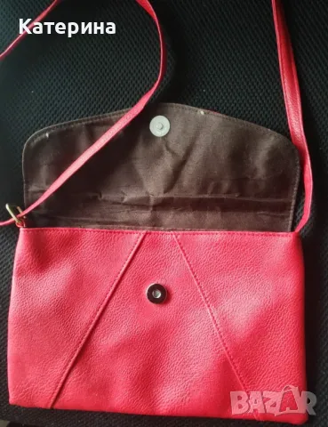 Малка дамска чанта , снимка 4 - Чанти - 47824197