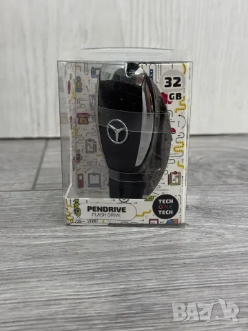 ЛУКСОЗНА USB Флашка/Флаш Памет във Формата на Mercedes Ключ - TECH ONE TECH!, снимка 2 - USB Flash памети - 47145632