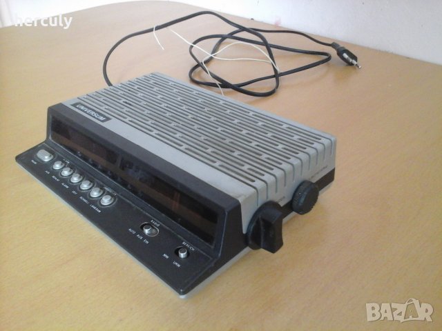 РАДИО УНИВЕРСУМ universum , снимка 2 - Ресийвъри, усилватели, смесителни пултове - 31321726
