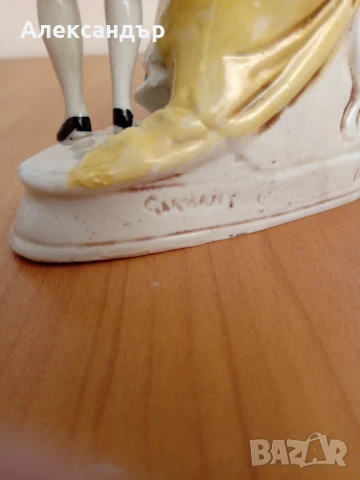 Порцеланова статуетка Маркирана GRAFENTHAL ЗАЯВЕНА, снимка 9 - Статуетки - 50674103