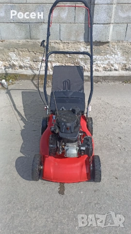 Малка бензинова косачка Hecht, снимка 2 - Градинска техника - 53883984