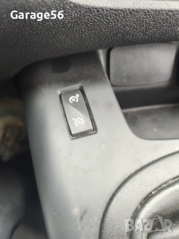 Renault Scenic 1.5dci 110к.с., снимка 7 - Автомобили и джипове - 52298789