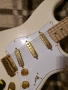 Електрическа китара Custom Squier Affinity Stratocaster, снимка 17
