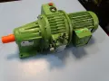 вариаторен мотор редуктор Lenze 11.712,04.10 Variable Gear motor 0.75kW, снимка 2