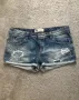 Дамски къси дънкови панталони, снимка 1
