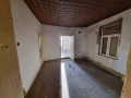 Къща  в село Кесарево , снимка 8