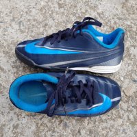 Детски маратонки Nike №29/30, снимка 13 - Детски маратонки - 29315501