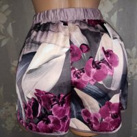 Secret Possesions M,L Сатенени шорти в лилаво розово , снимка 1 - Къси панталони и бермуди - 37902395