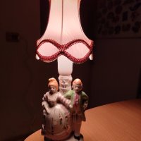 Винтидж порцеланова настолна лампа., снимка 1 - Декорация за дома - 44499542