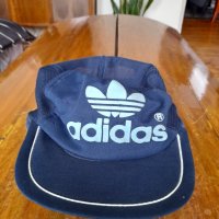 Стара шапка Адидас,Adidas, снимка 1 - Други ценни предмети - 42665148