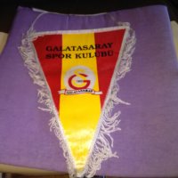 Галата Сарай голям футболен флаг, снимка 1 - Футбол - 30129714