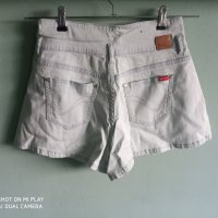 Нови панталонки Only , снимка 7 - Къси панталони и бермуди - 37285704