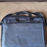 Чанта Asus за лаптоп, снимка 1 - Лаптоп аксесоари - 44598900