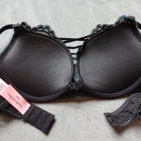 Hunkemoller 70B (UK 32B) черен сутиен с зелена дантела и огромни подплънки, снимка 6 - Бельо - 38869447