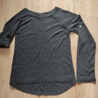 Готина дамска блуза, размер М , снимка 2 - Блузи с дълъг ръкав и пуловери - 42914678