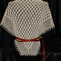Ръчно плетен на една кука шал /плетиво подарък hand made/, снимка 7 - Шалове - 35141588