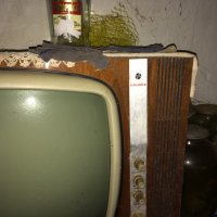 Ретро телевизор ПЛИСКА от 70 години на 19 век + книжка с упътване, снимка 2 - Други ценни предмети - 29149817