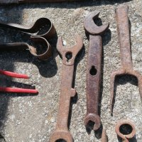 Сет стари ковани инструменти , снимка 4 - Селскостопанска техника - 38159026